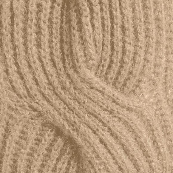 Part Two Copenhagen. Sweater 20% Wool, 55% Mohair, 25% other fibers. Like New - Picture 4 of 5